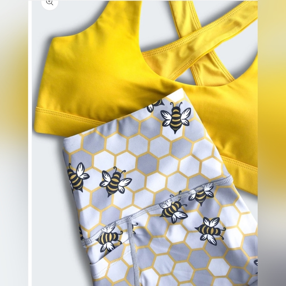 Feed Me Fight Me Bees Knees High-Waisted Leggings, Size L - Picture 5 of 12